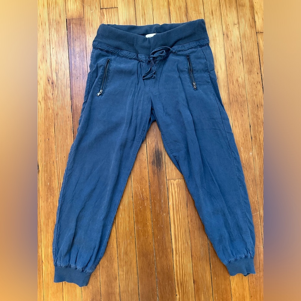 Anthropologie Cloth & Stone utility joggers size medium